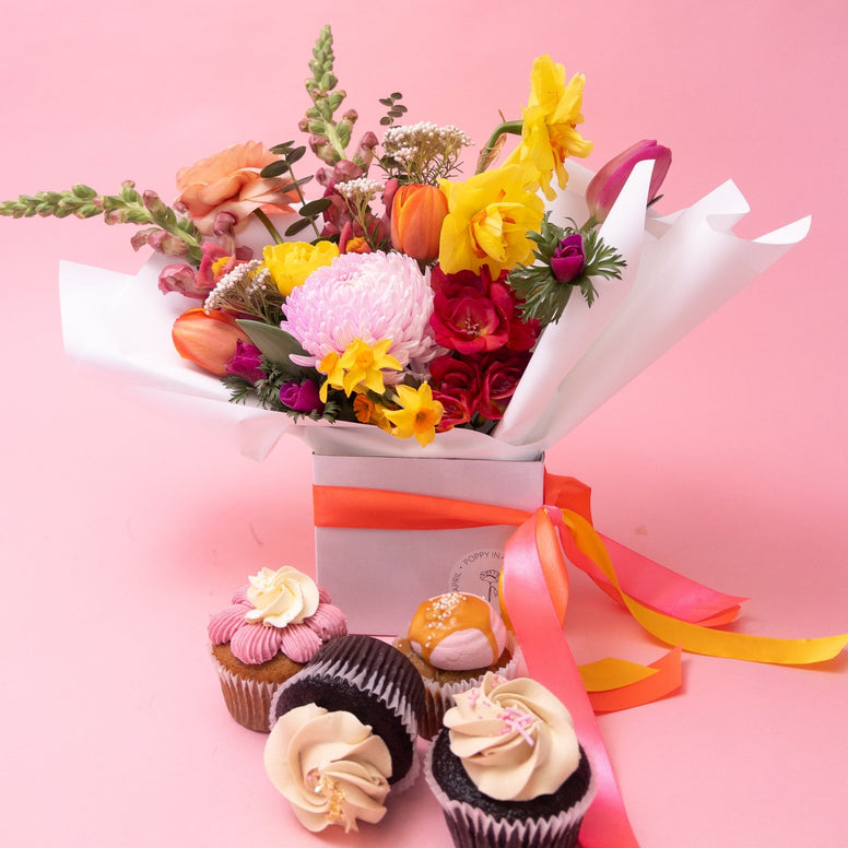 Frida & Sweet - Flowers & Cupcakes - Poppy In April