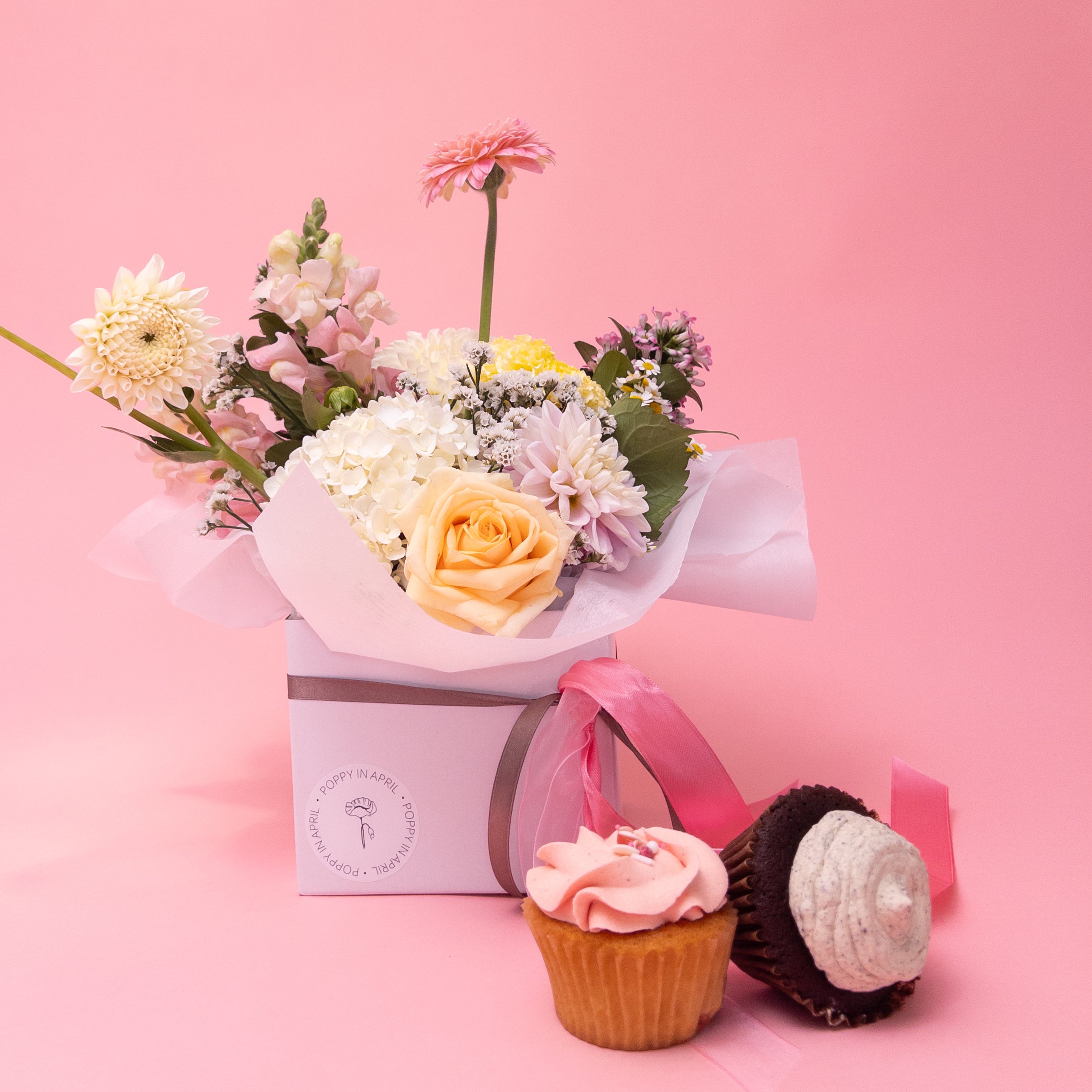 Frankie + Sweet - Flowers & Cupcakes